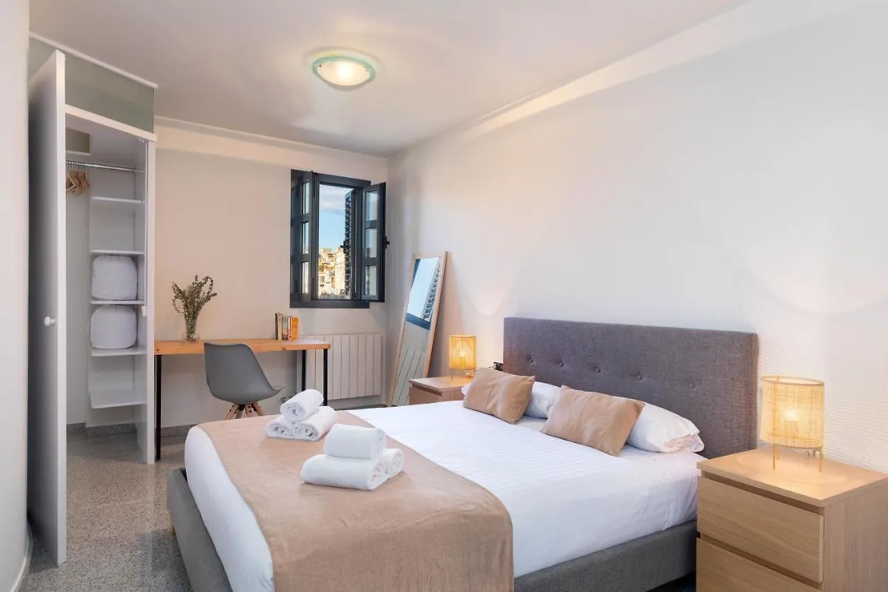 Flateli Placa Catalunya 10 Girona